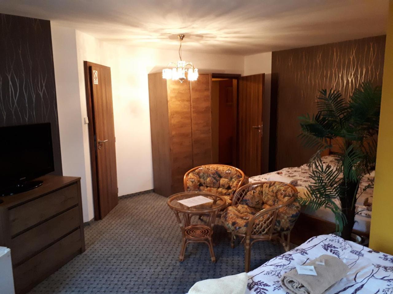 Penzion - Restaurant U Zamku Bečov nad Teplou Rom bilde